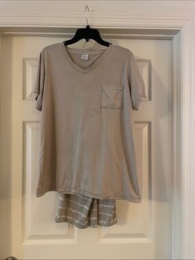 Women's V-Neck  Pajama set. Light Beige Pocket Tee w/long pants